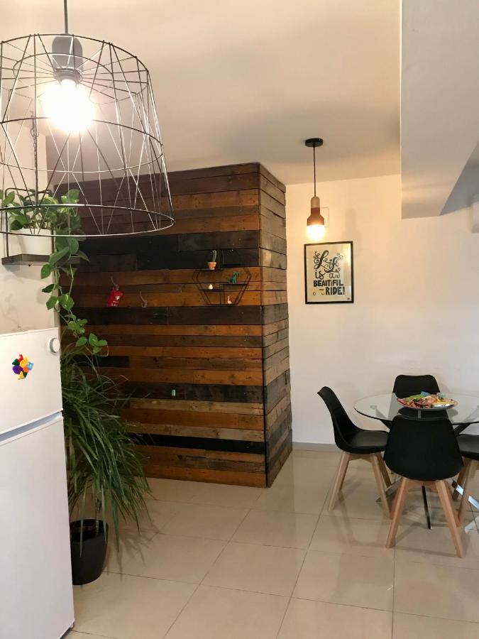 Fat Cow Apartment 101 라르나카 외부 사진